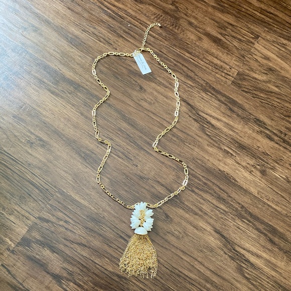 Beautiful necklace - Picture 2 of 8